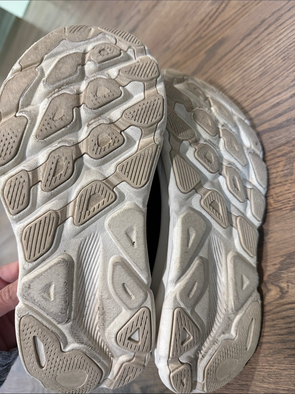 Hoka Clifton Women's Black Running Shoes - Picture 4 of 8